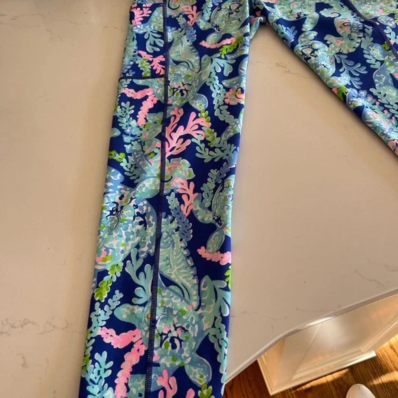 Lilly Pulitzer S luxletic Patterned with blue and pink Leggings - Picture 5 of 9